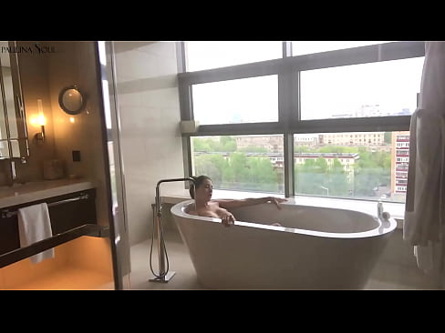 ❤️ Babe izugarria Sutsuki jertzen da bere pussy off bainugelan ️ Sexu bideoa pornoan eu.pornjimbo.ru ❌️